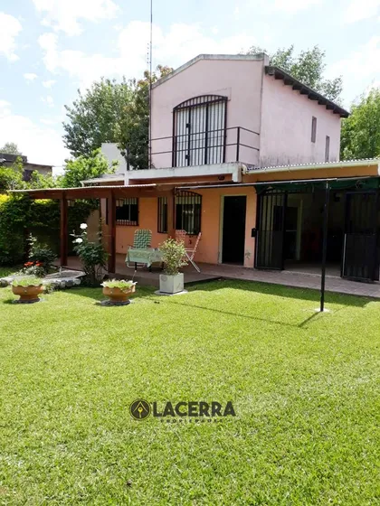 Casa En  Belén De Escobar
