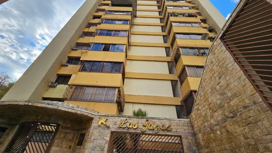 Apartamento En Venta Urbanización Calicanto Maracay