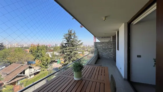 Departamento En Venta De 2 Dorm. En Vitacura