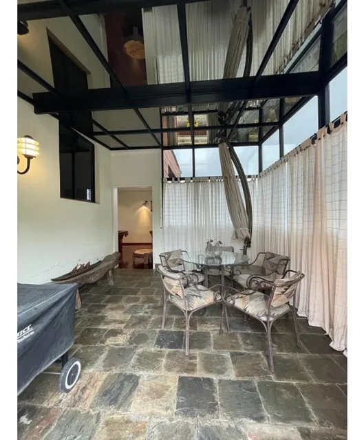 Apartamento En Venta Alto Hatillo 408m2 3h/4.5b/4e