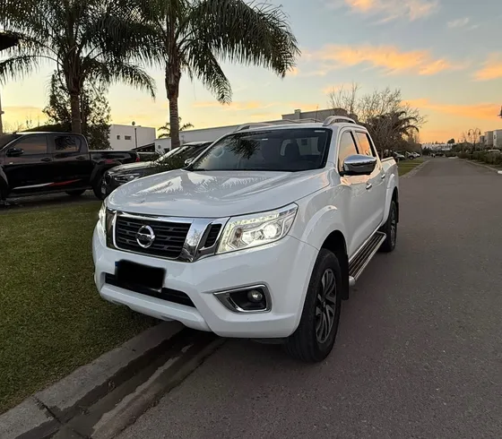Nissan Frontier 2.3 Le Cd 4x4 At