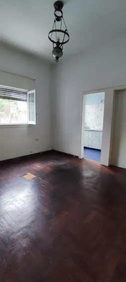 Oficina En Pleno Centro De Quilmes, Sin Expensas!