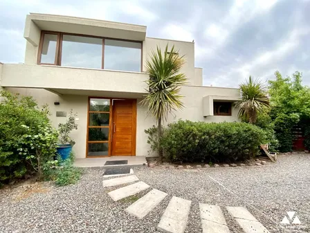 Casa En Venta En Santa Elena, Chicureo