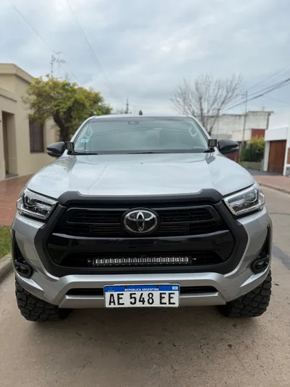 Toyota Hilux Pick-up 2.8 Cd Srx 177cv 4x4 At