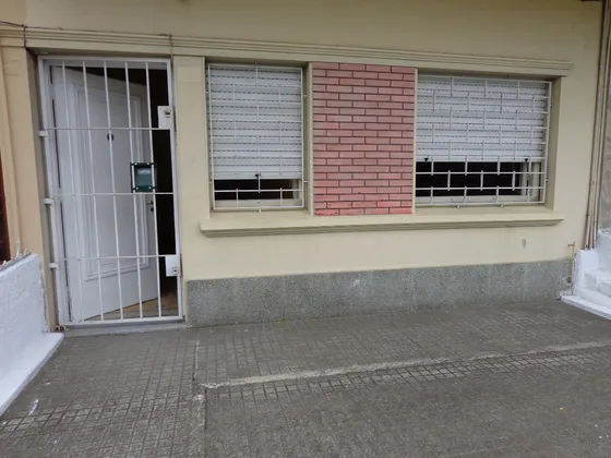 Apartamento Un Dormitorio Frte. A Plaza Italia