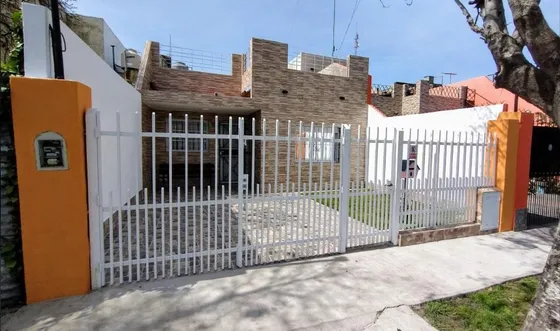 Oportunidad Venta Casa 3 Amb C Patio Y Cochera