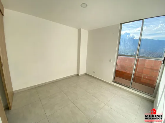 Apartaestudio En Venta En Calle Vieja. Cod V4463