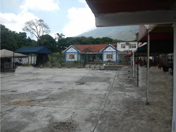 Vendo Terreno 3000m2 Los Chorros 6914 