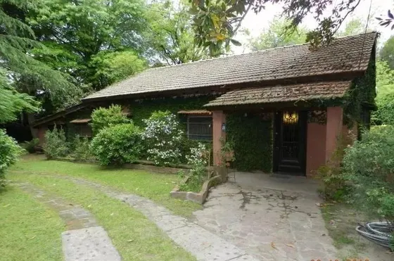 Casa En Venta - 3 Dormitorios 3 Baños - 2.000mts2 - Ingeniero Maschwitz