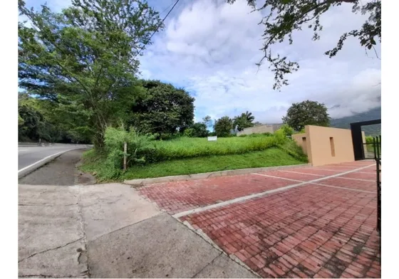 Vendo Lote Sobre Via Medellin Saman Villeta
