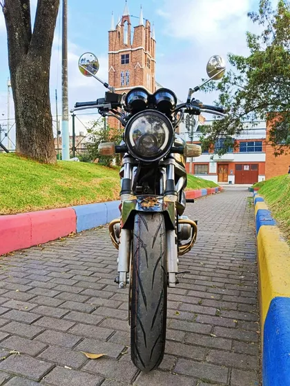 Excelente Estado Físico Y Mecánico Llantas Nuevas Seguro