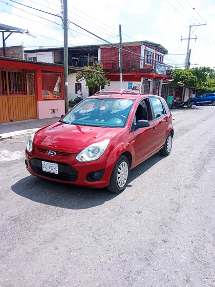 Ford Ikon 1.6 Ambiente Ac Mt