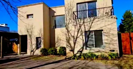 Casa En Venta, 7 Amb - Apto Credito - Santa Catalina, Villanueva
