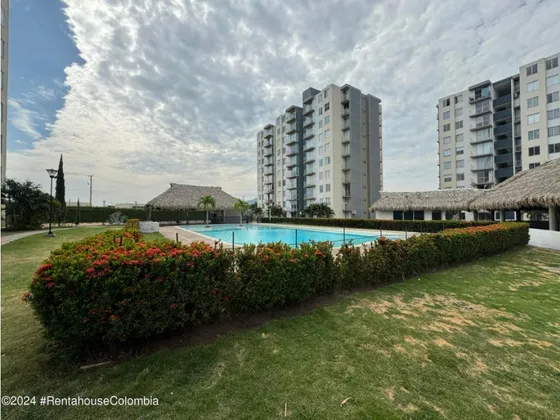 Apartamento En  Alfonso Lopez Rah Co: 25-1581