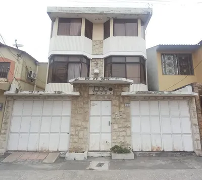 Casa adidas guayaquil 2025