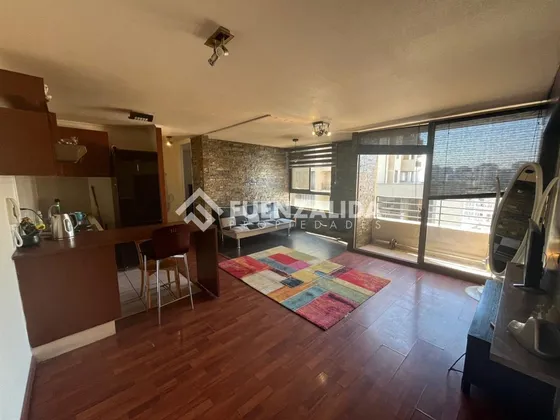 Departamento En Venta De 2 Dorm. En Santiago