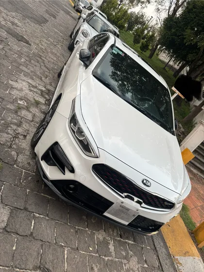 Kia Forte 2.0 Hb Gt Line At