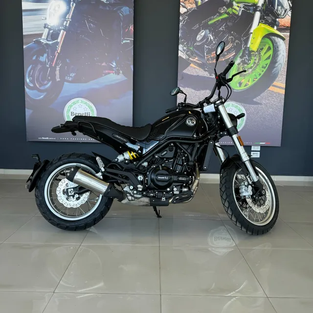  Benelli Leoncino 500 Trail - Mejor Contado
