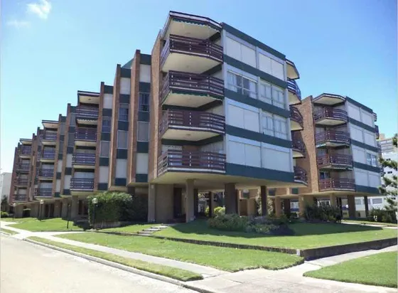 Depto Punta Del Este.williman/ La Mansa. Disponible Marzo