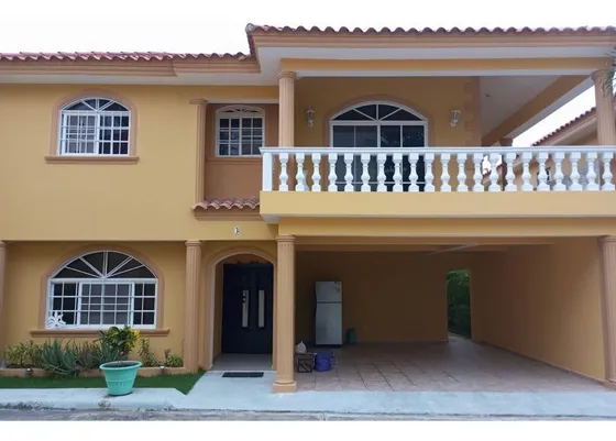 Juan Dolio-casa En Proyecto Cerrado
