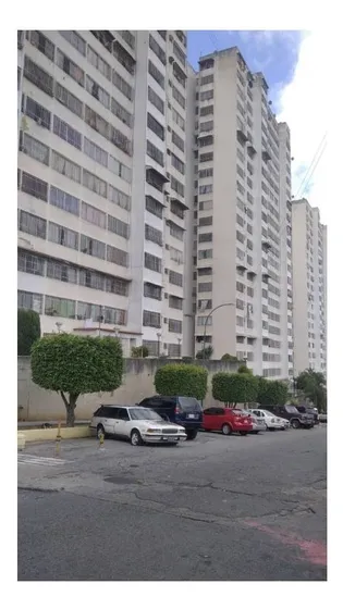 En Venta Excelente Apartamento En El Llanito Sector Los Morros. Oa