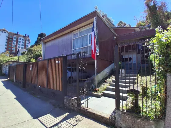 Se Vende Inmueble De Alto Potencial A Pasos Del Centro