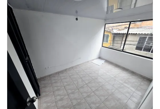 Vendo Casa Segundo, Tercer Y Cuarto Piso Cerca Al Mall Suramerica