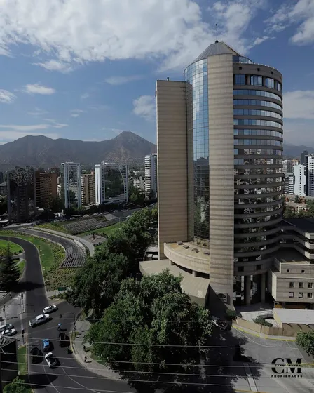 Ubicación - Vista - Espacio Uf 10.500 2d2b+ss. En Las Condes