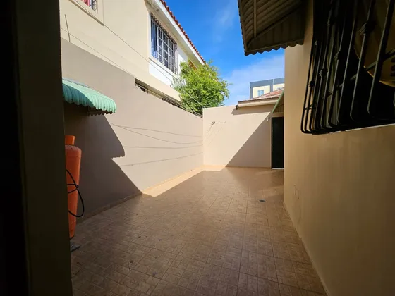 Casa De Un Nivel En Urbanización Solimar En La Independencia