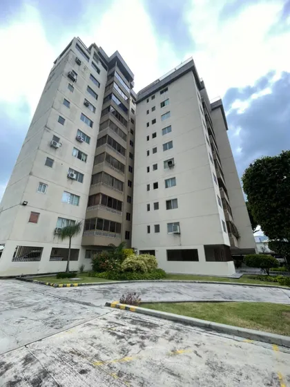 Vende Apartamento Ur Carabobo Planta Electrica Asesor Sandra Niño Sn 