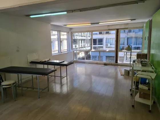 Oficina En Alquiler En Microcentro -131 M2