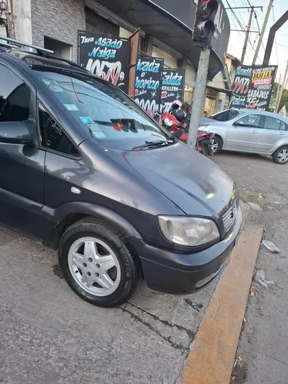 Chevrolet Zafira 2.0 Gls