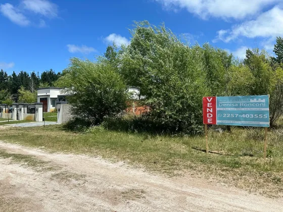 Venta De Lote En Nuevo Barrio Ezcurra Medrano, En Hermosa Esquina