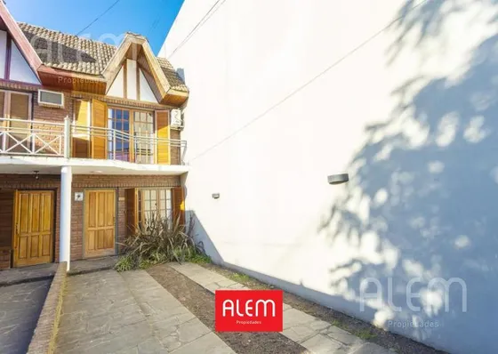 Casa Tipo Dúplex En Venta En Banfield Oeste