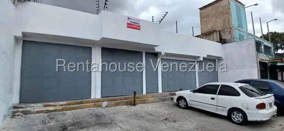 Local Comercial De Una Planta A Pie De Calle En Alquiler Coche I