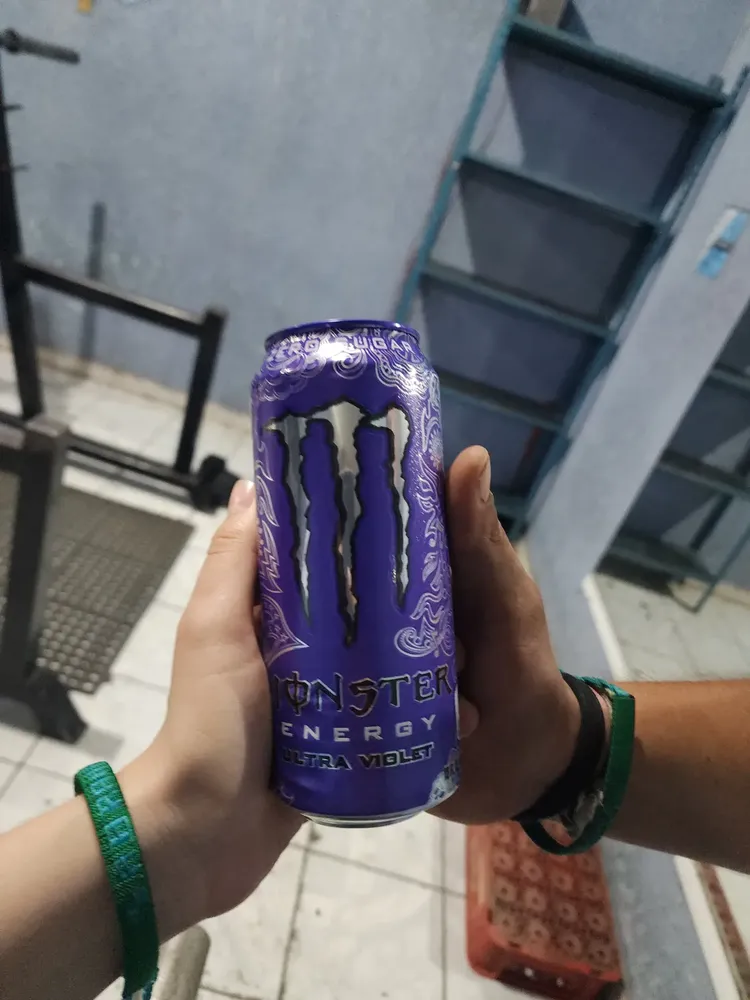 Monster Ultra Violet Zero Sugar+ L-carnitina 473 Ml