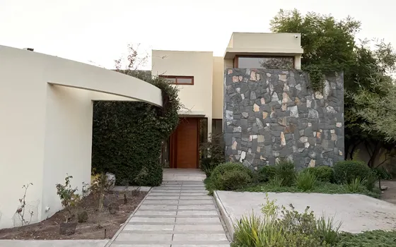Casa En Arriendo 5d Hacienda De Chicureo Con Opción D Compra