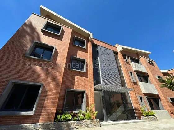 Casa En Venta Lomas De Las Mercedes Vgi 