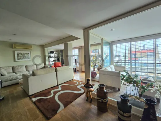 Venta Piso De 4 Amb C/cochera Y Dependencia En Villa Crespo