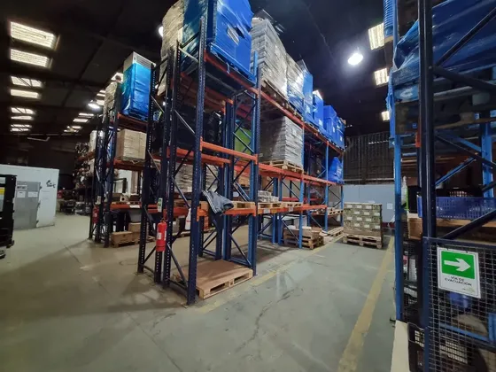 Venta Bodega Industrial Con Frío - La Reina