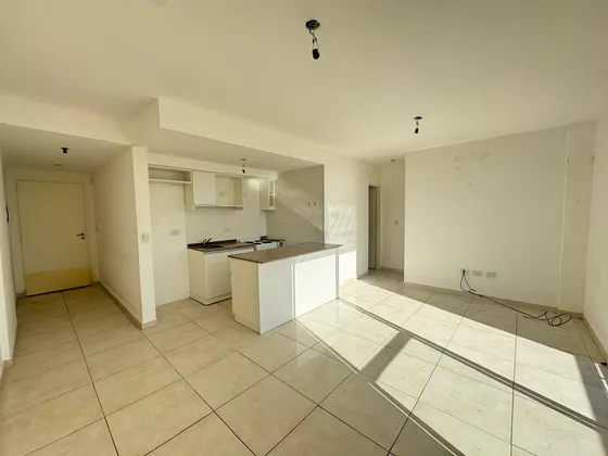 Venta Departamento 2 Amb C/cochera! Lanus Este 