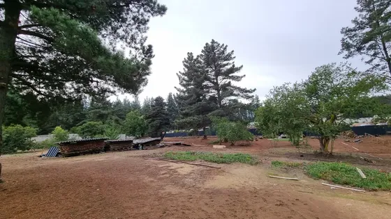 Excelente Ubicacion En Pasaje Cerrado