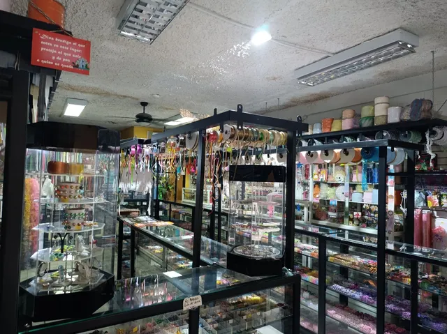 Ventalocal En Venta En El Centro Comercial Metro Plaza En San Diego Carabobo.maria Resistido Solo Clientes