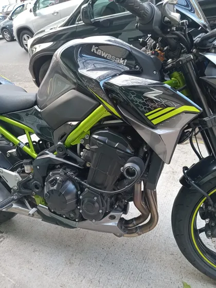 Kawasaki  Z900