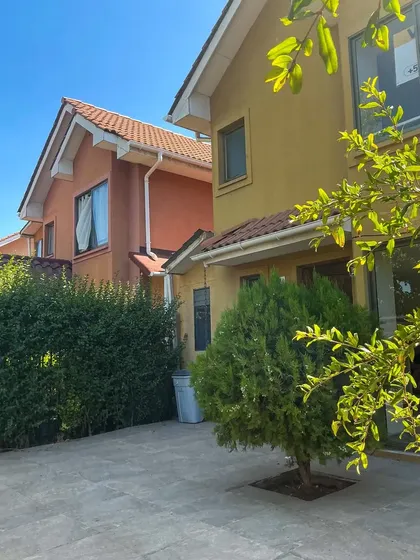 Hermosa Casa 81/159m2, Los Prados De Nos, San Bernardo