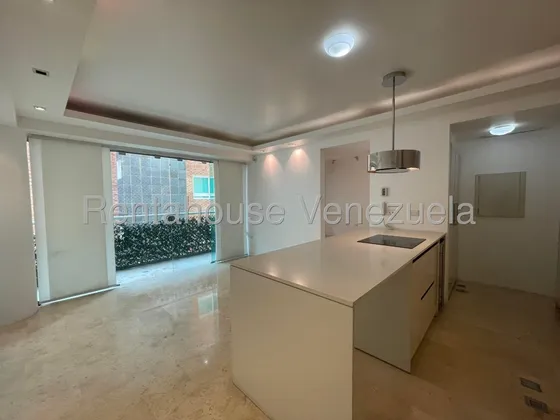 Apartamento En Alquiler En Campo Alegre 25-22428 As