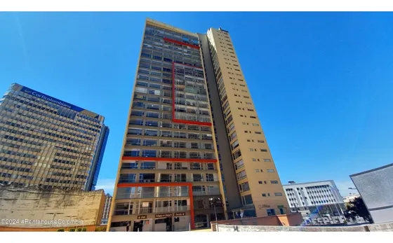 Comercial En  San Diego(bogota) Rah Co: 25-662
