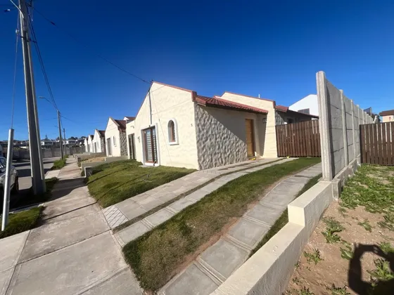 Casas Nuevas En Condominio, Peñuelas