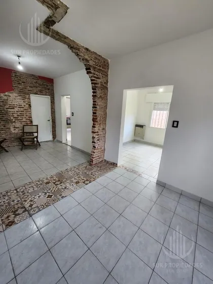 Casa En Ezeiza ( Cerca De Las Toscas )