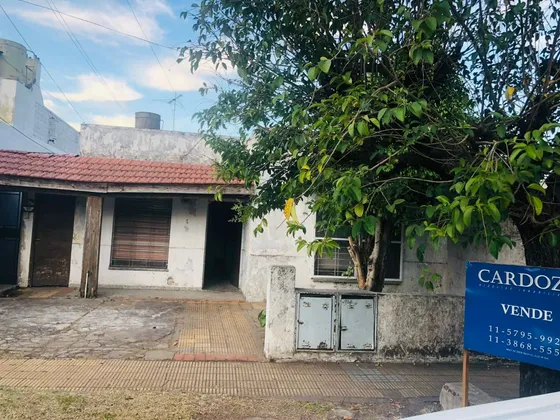 Casa A Refaccionar En Haedo Apto Crédito